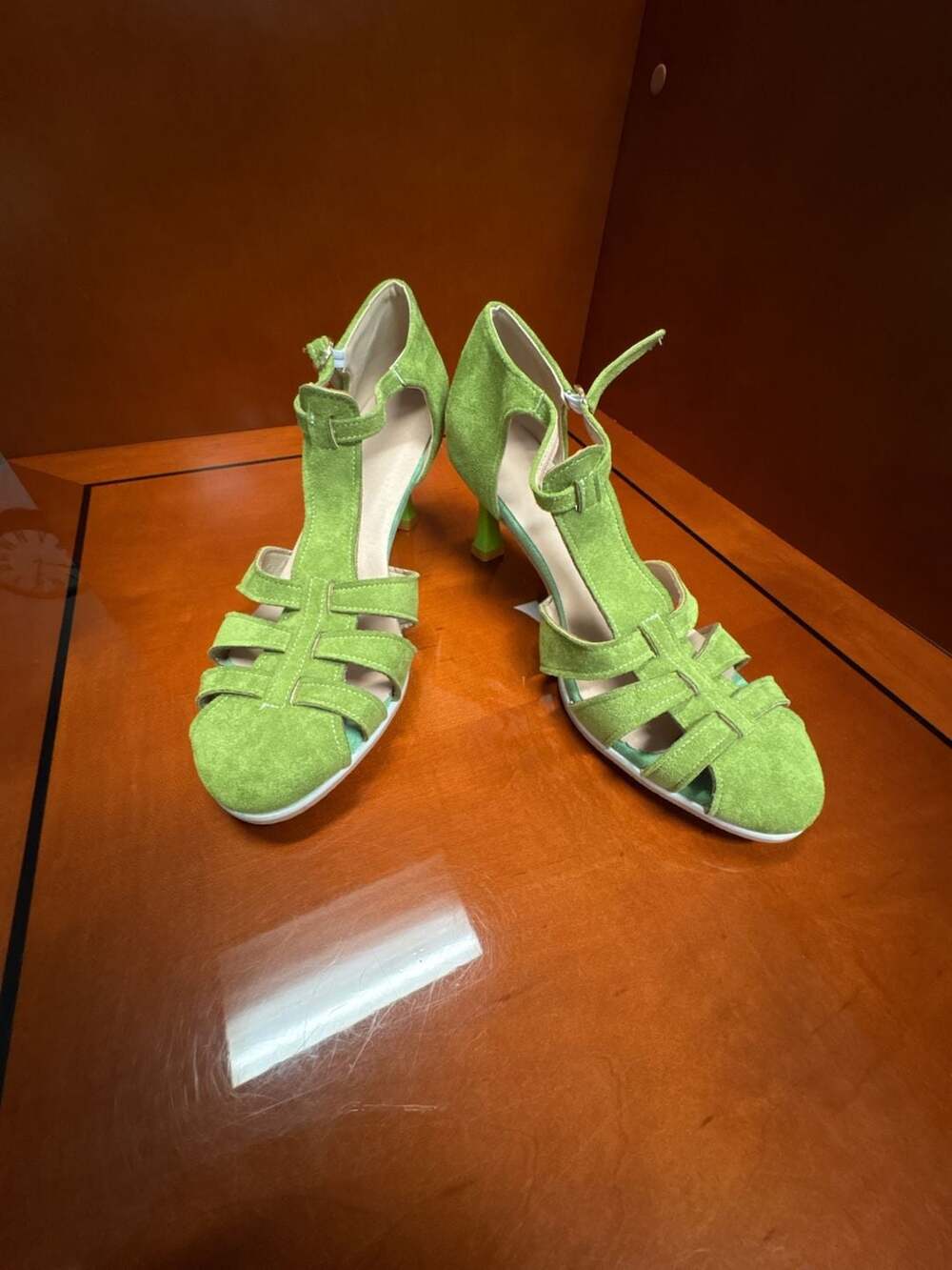 Green Suede Fisherman Style T-Strap Kitten Heel Sandals